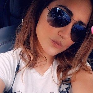 Meet your Posher, Alexandra